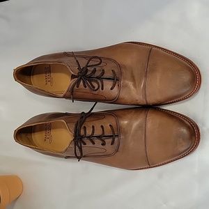 GARFIELD & GRAND Cap Toe Leather Oxfords
